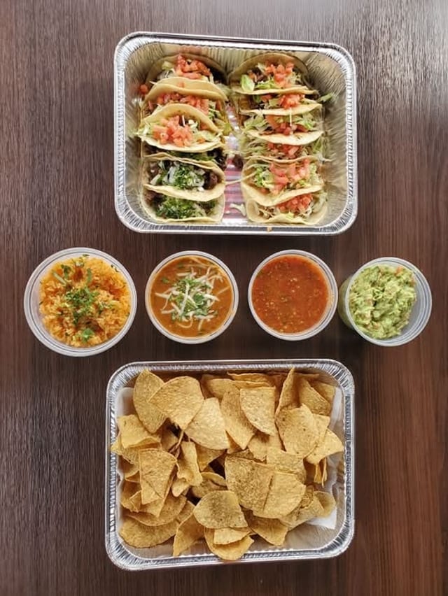TACO FAMILY PACKAGE.