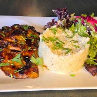 MANGO CHIPOTLE BBQ CHICKEN DINNER